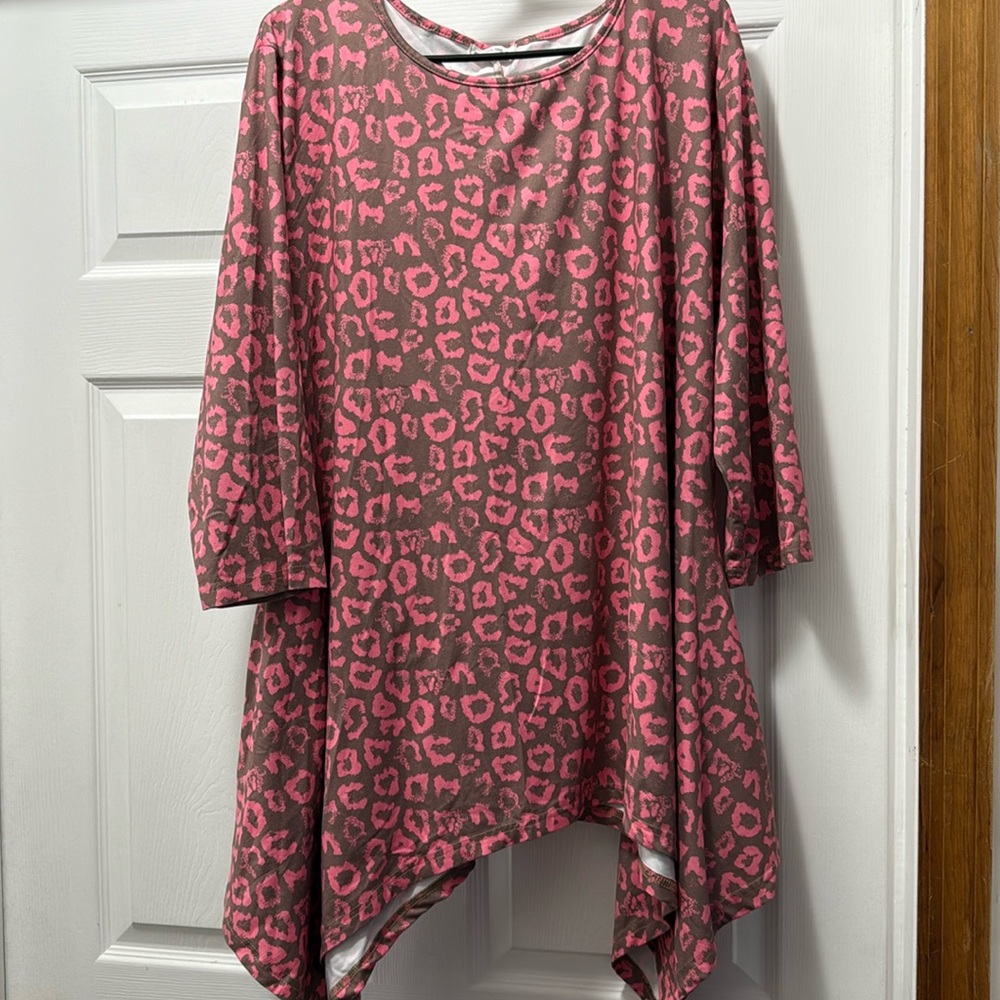 Nuggles flowy top